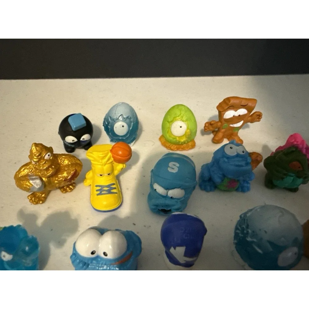 Bunch Of Smashers Figures And Some Others IDK